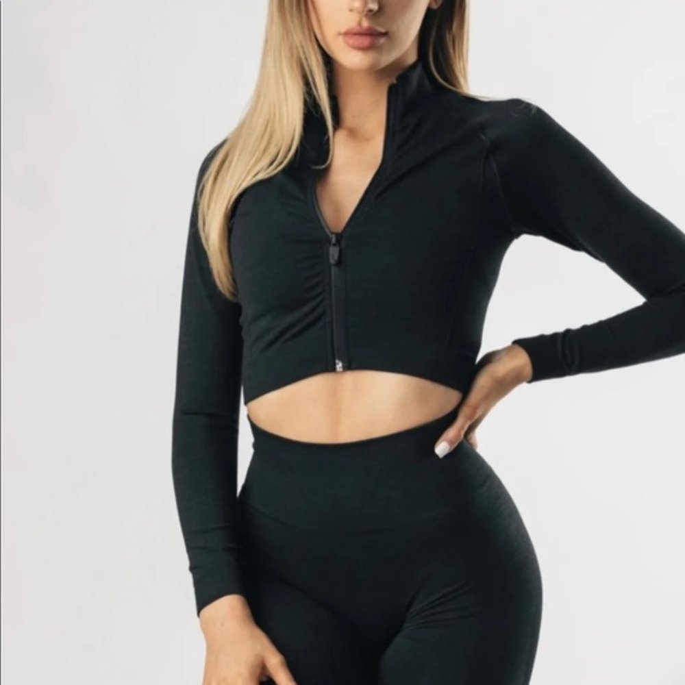 NEW Alphalete Amplify Jacket - black - XS